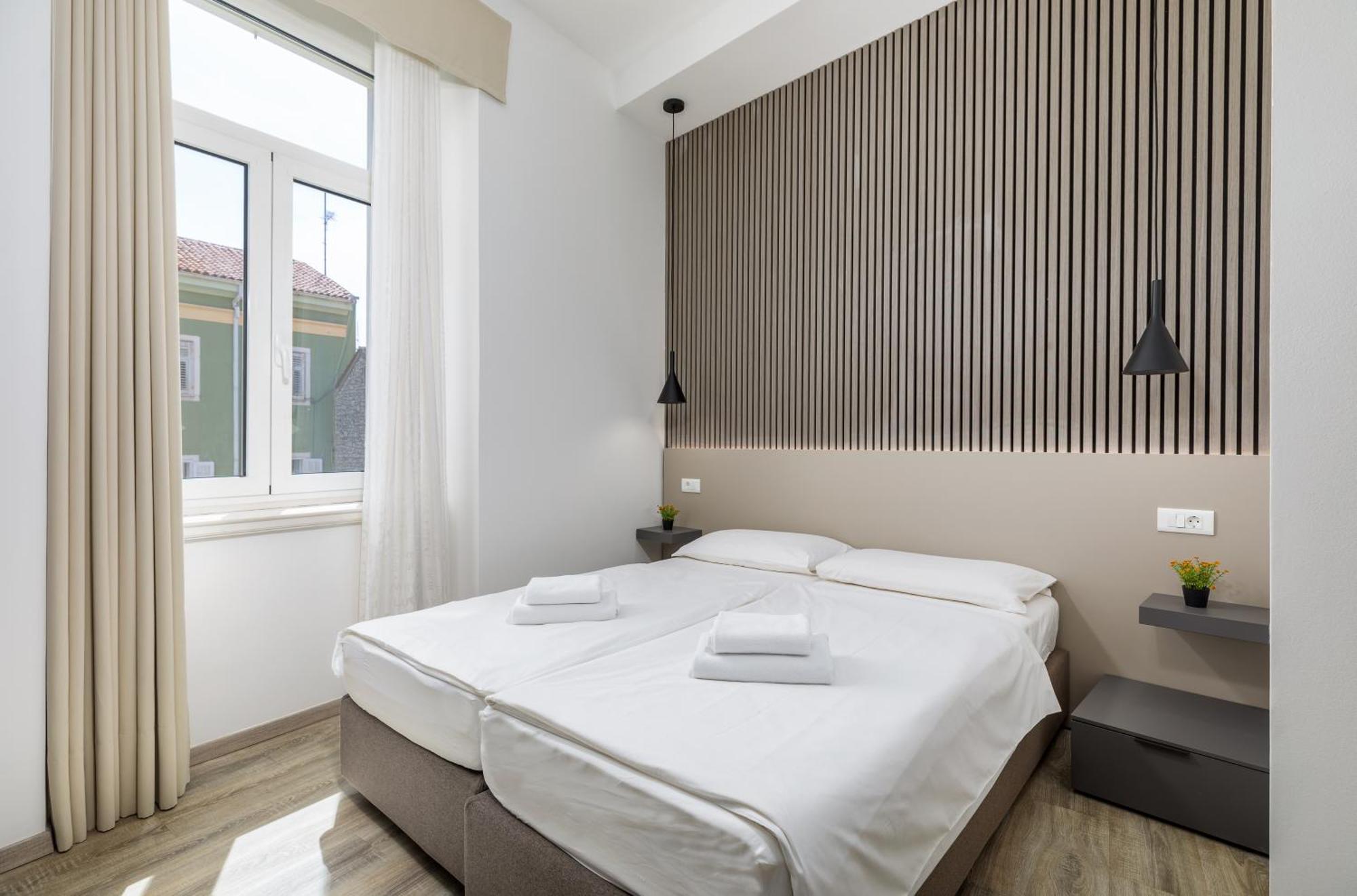 Boutique Suites Joyce พูลา ภายนอก รูปภาพ