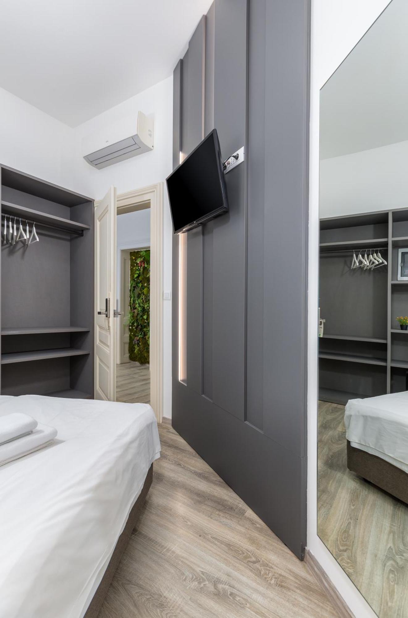 Boutique Suites Joyce พูลา ภายนอก รูปภาพ