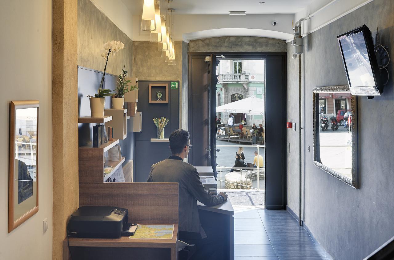 Boutique Suites Joyce พูลา ภายนอก รูปภาพ